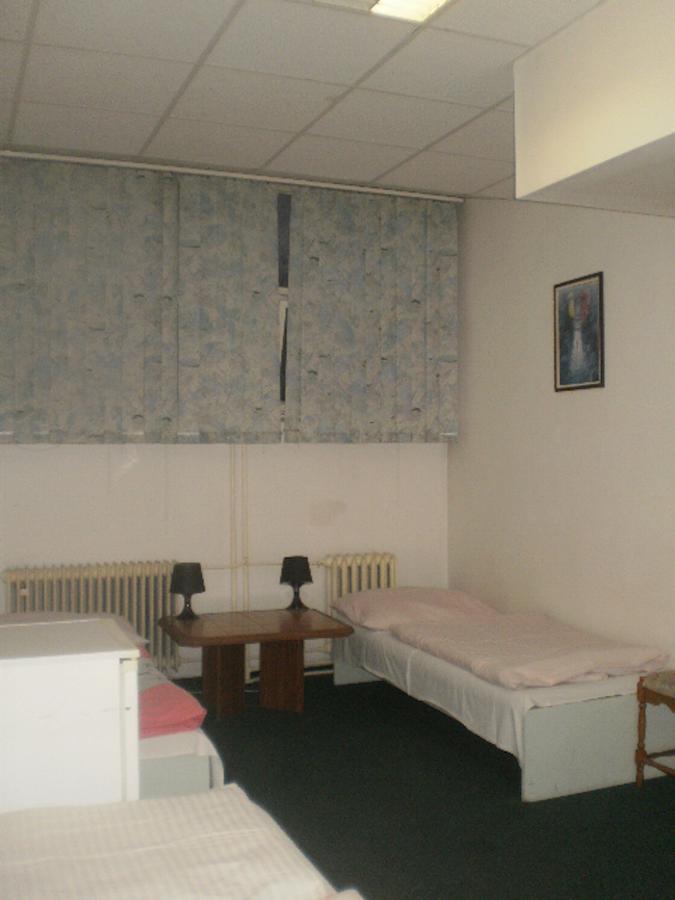 Hotel Kacerov Прага Экстерьер фото